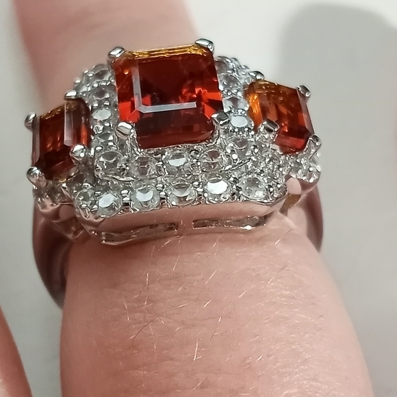 Sterling Silver Cocktail ring, red gemstone sz 7.25 - Picture 8 of 10